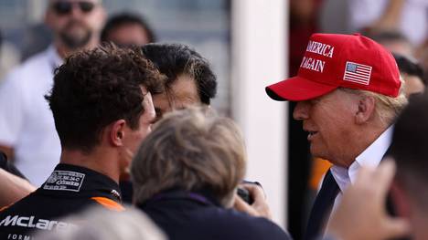 Donald Trump (r.) im Gespräch mit Lando Norris