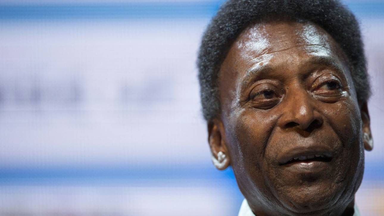 Pele erneut im Krankenhaus