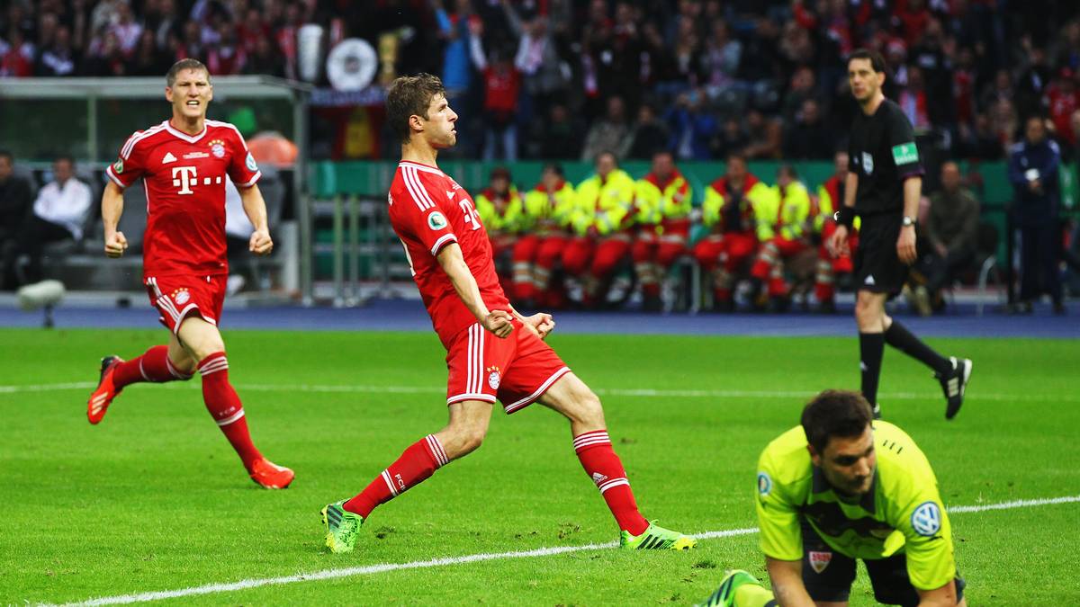 Zu seinen mittlerweile 102 Bundesliga-Toren kommen 24 Treffer im DFB-Pokal. Unter anderem erzielte Müller in den Finalspielen 2013 (gegen den VfB Stuttgart) und 2014 (gegen Borussia Dortmund) je ein Tor