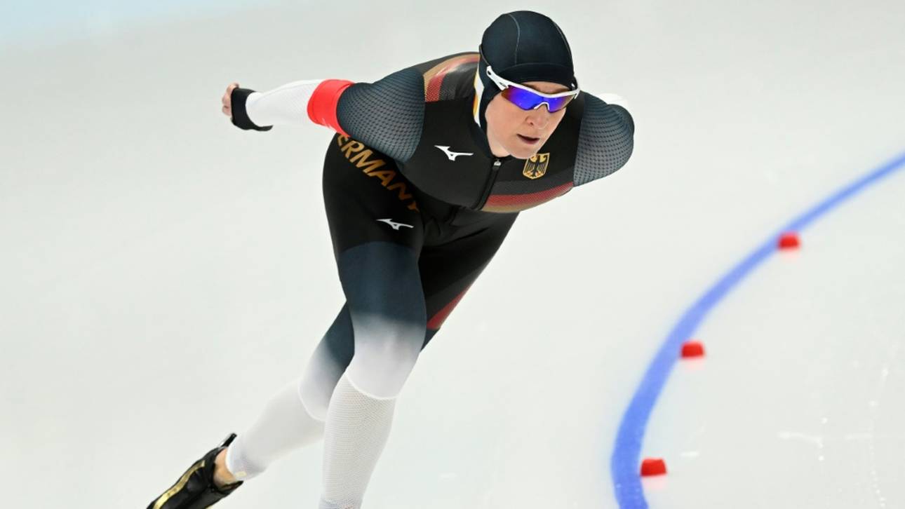 Pechstein über 3000 m abgeschlagen zur Rekord-Olympionikin
