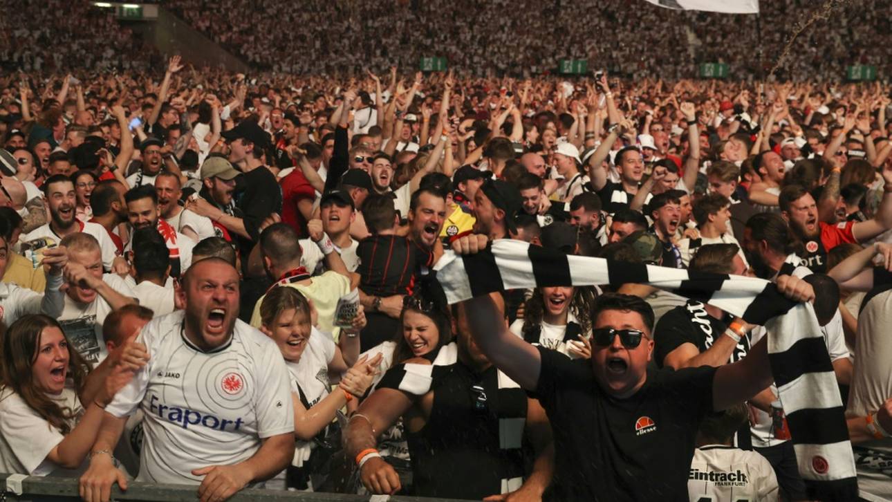 Polizei: „Scherbenmeer“ in Frankfurt