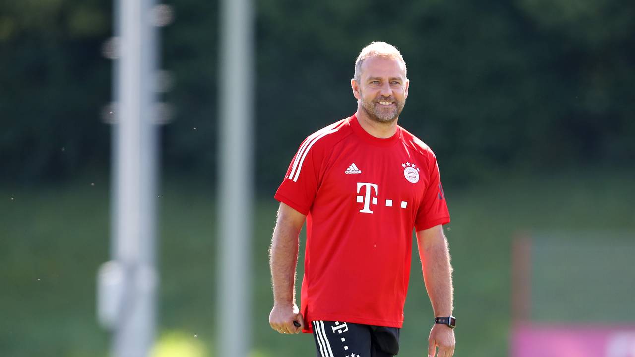 Newsflash: Hansi Flick nennt den besten Trainer der Welt