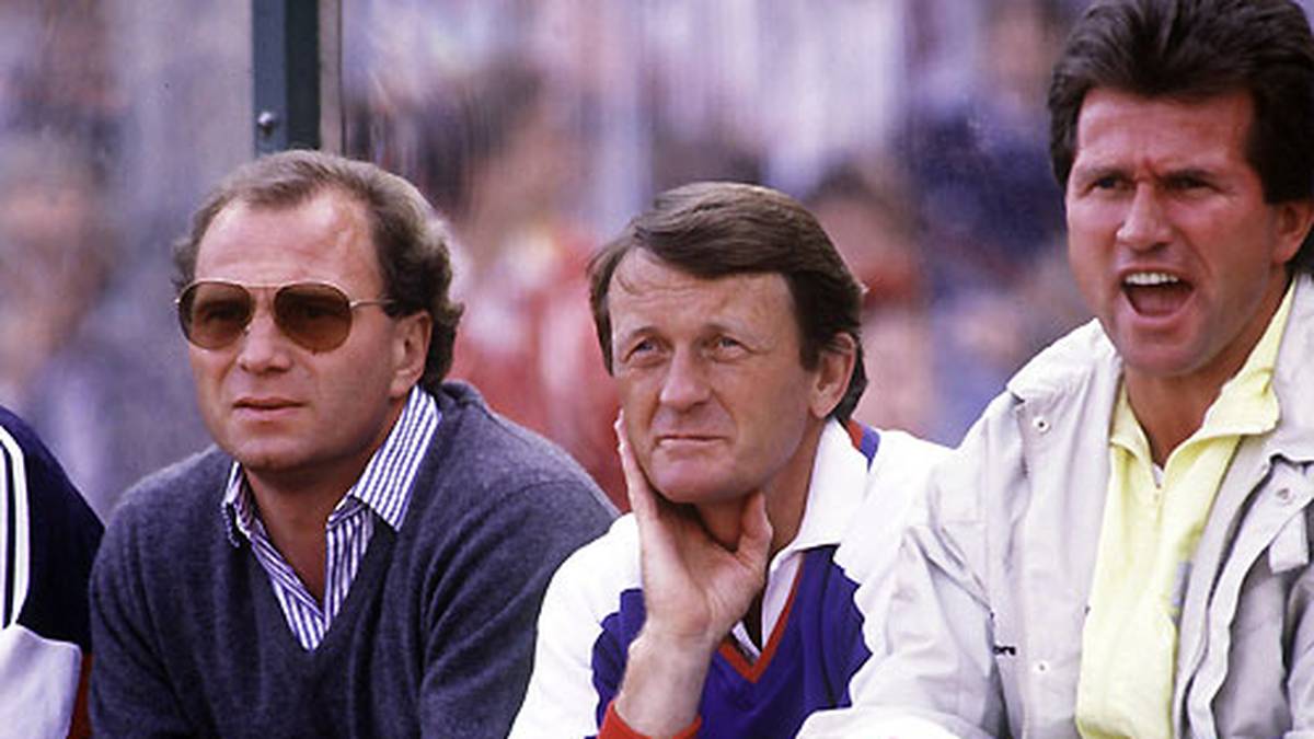 Auf der Bayern-Bank sitzt der gebürtige Mönchengladbacher als Trainer zum ersten Mal 1987 - so sieht er vor 18 Jahren aus