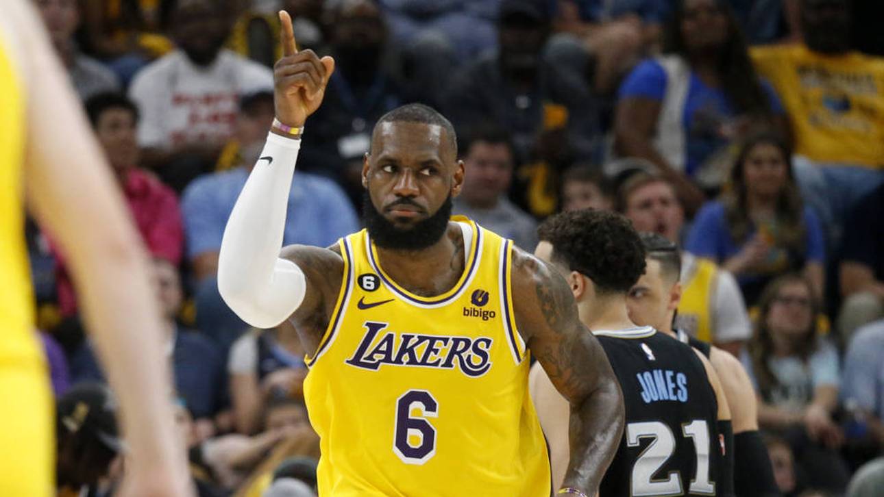 LeBron James stellt Rekord ein
