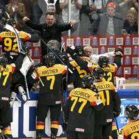 Nach Silber im letzten Jahr trauen viele Fans der Eishockey-Nationalmannschaft auch bei der WM in Tschechien einen Coup zu.