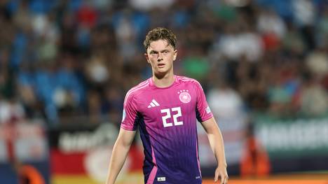 Werder-Trainer Horst Steffen hat bei einer Frage zu potentiellen Neuzugängen vor allem zwei für ihn bekannte Talente hervorgehoben.