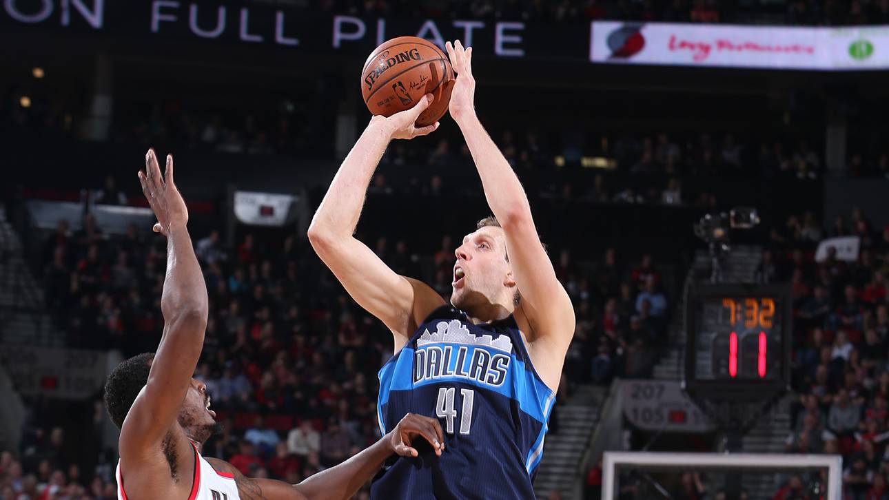 Aufholjagd der Mavs kommt zu spät