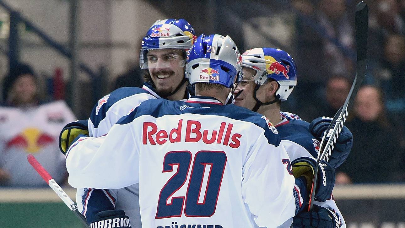 Schwenningen holt Ritter und Schmölz