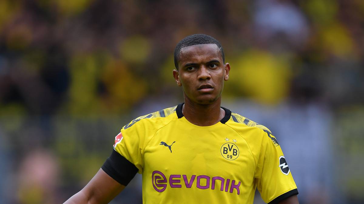 SCHWEIZ (18): Aus der Schweiz finden ebenfalls viele Profis den Weg nach Deutschland. Zu Beginn dieser Saison sind 18 Spieler mit Verträgen bei diversen Bundesligisten ausgestattet. Zu Ihnen gehören auch Dortmunds Innenverteidiger Manuel Akanji und Teamkollege Roman Bürki