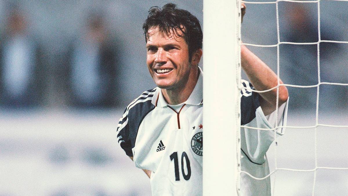 Lothar Matthäus ist heute vor allem als TV-Experte und erfolgloser Coach bekannt. Früher war er unter anderem Kapitän der WM-Helden 1990 und ist bis heute Deutschlands Rekordnationalspieler.