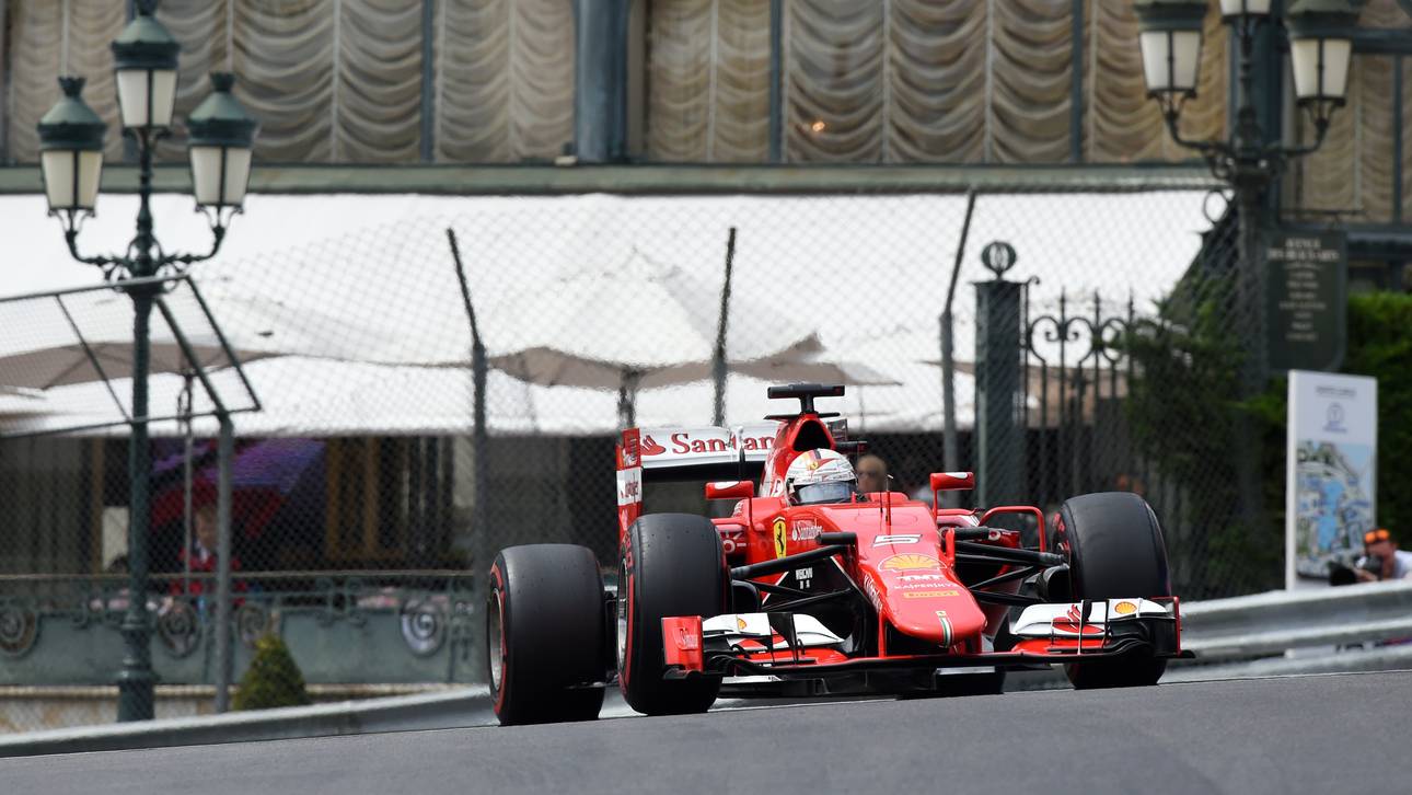 Vettel schlägt die Silberpfeile