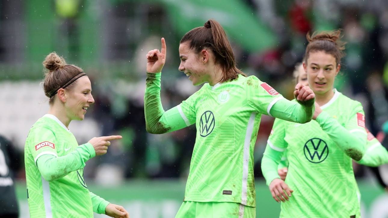 Frauen-Bundesliga: Wolfsburg bleibt vorne