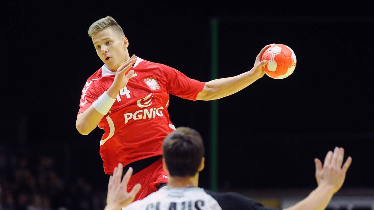 HSV HANDBALL: Ein polnisches Talent findet den Weg nach Hamburg. Der variable Maciej Majdzinski (19) kann auf Rückraum Mitte, rechts und der Außenposition spielen. Der Linkshänder kommt von NLO SMS Gdansk