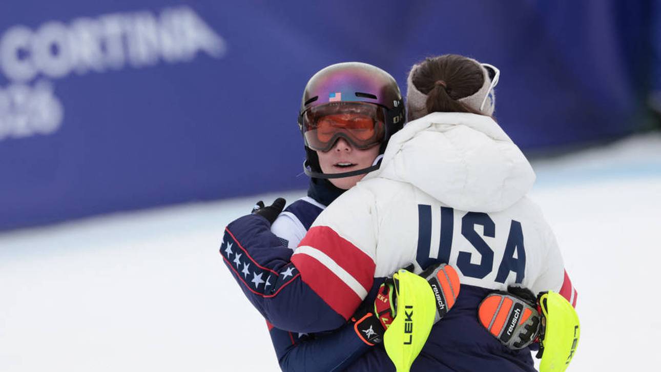 Breezy Johnson nahm Shiffrin direkt in den Arm