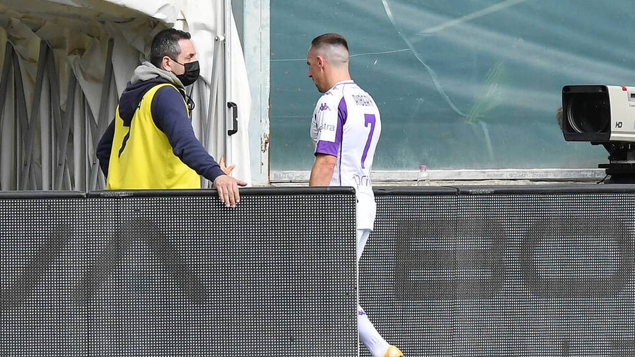 Glatt Rot! Ribéry fliegt vom Platz