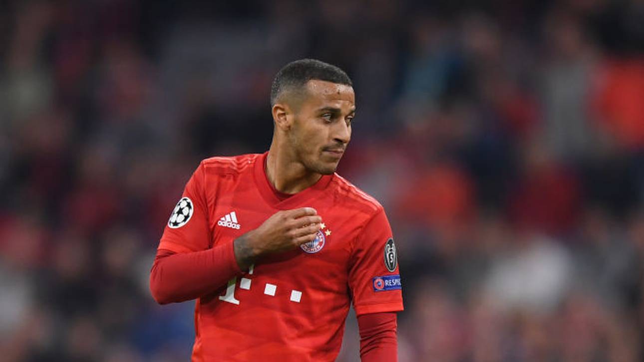 Darum saß Thiago auf der FCB-Bank