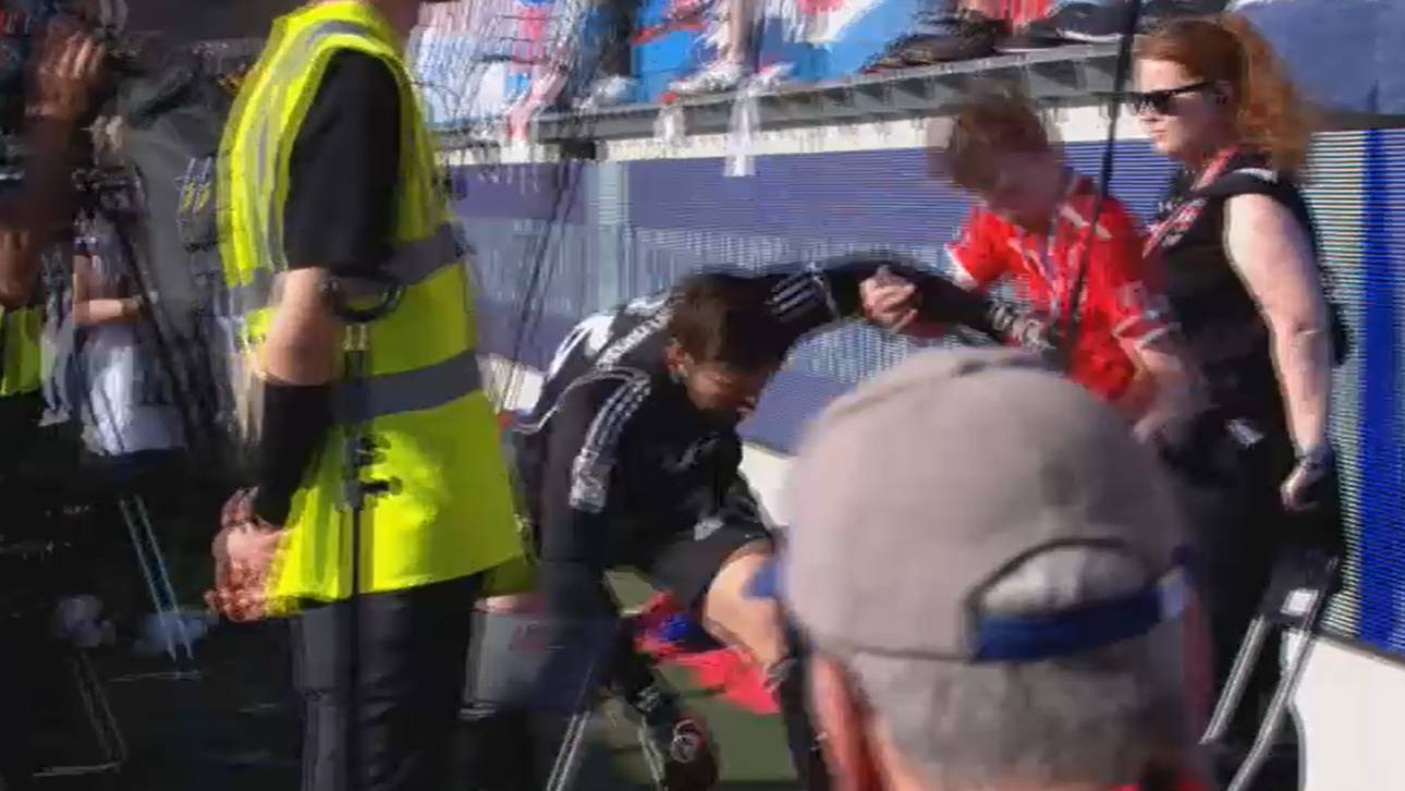 Sven Ulreich (M.) schubste in Heidenheim einen Balljungen