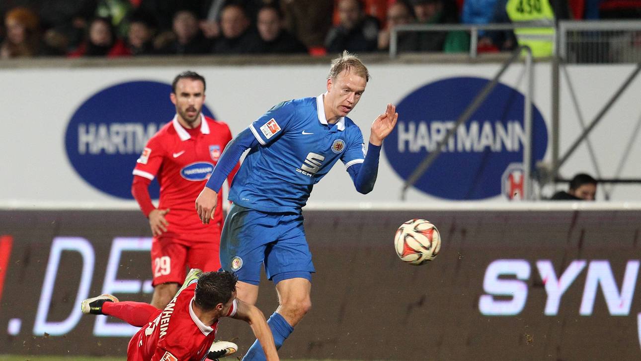 Braunschweig springt auf Platz drei