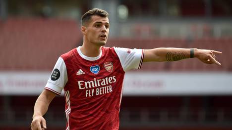 Die Profis des FC Arsenal gehen offenbar auf die Barrikaden. Laut Sportsmail sind die Spieler wütend, Granit Xhaka sei in den internen Diskussionen der Anführer gewesen.