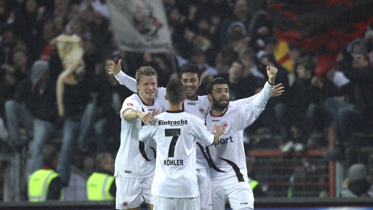 Maik Franz (l.) und Caio (2.v.r.) laufen ab 2009 gemeinsam für die SGE auf