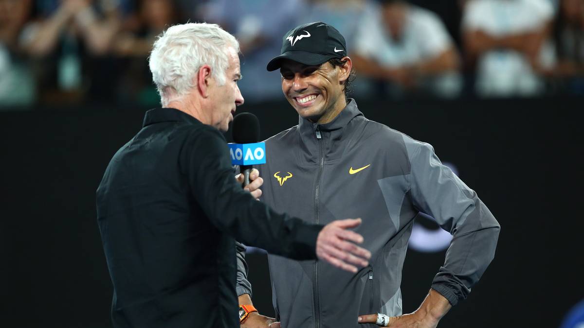 Heute ist McEnroe vor allem als TV-Experte und Interviewer präsent, wo er wie früher sportliche Kompetenz und Unterhaltungstalent kongenial verbindet. Hier im Interview mit Rafael Nadal bei den Australian Open 2019