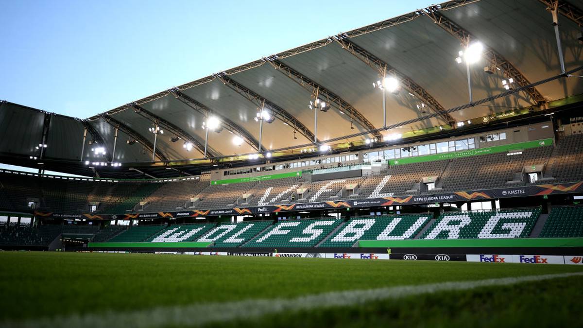 PLATZ 16: VFL WOLFSBURG (Volkswagen Arena, 30.000) AUSLASTUNG: 81,47 %