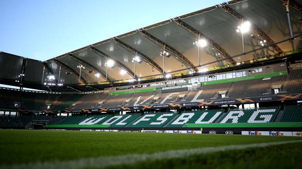 WOLFSBURG, GERMANY - SEPTEMBER 19: General view inside the stadium prior to the UEFA Europa League group I match between VfL Wolfsburg and FC Oleksandriya at Volkswagen Arena on September 19, 2019 in Wolfsburg, Germany. (Photo by Maja Hitij/Bongarts/Getty Images )