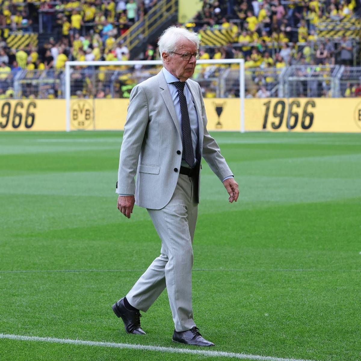 Borussia Dortmunds Präsident Reinhard Rauball will beim BVB einen Schlussstrich ziehen. Er wird nicht mehr zur Wahl stehen.