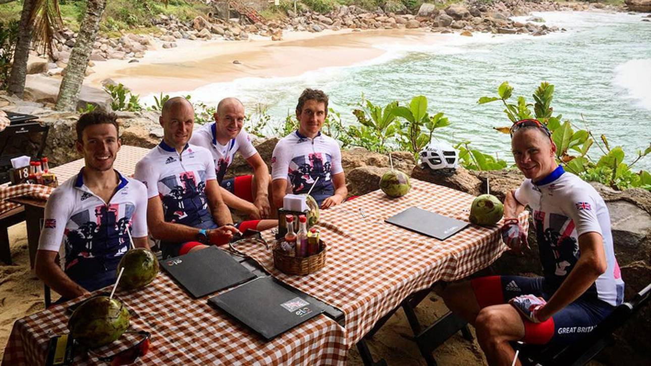 Froome zockt für historisches Triple