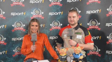 Dimitri van den Bergh möchte im Halbfinale gegen Favorit Michael van Gerwen für eine Überraschung sorgen.