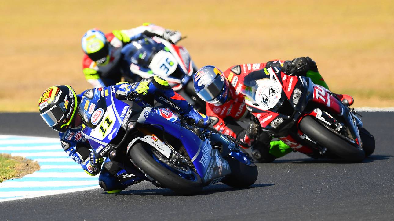 Cortese glänzt bei Superbike-Debüt