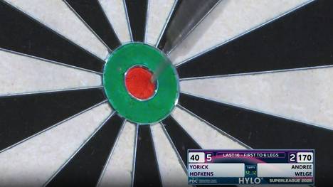 Im Duell mit Yorick Hofkens muss sich Andree Welge zwar geschlagen geben. Trotzdem sorgte der Routinier für eines der Highlights in der Super League.