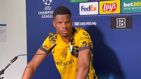 Denzel Dumfries findet nach der Niederlage im Champions-League-Finale klare Worte und erklärt, wie Trainer Simone Inzaghi in der Halbzeit zu der Mannschaft gesprochen hat. 
