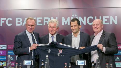 Karl-Heinz Rummenigge bezeichnet die Rückkehr von Jupp Heynckes zum FC Bayern als "wunderbares Comeback"