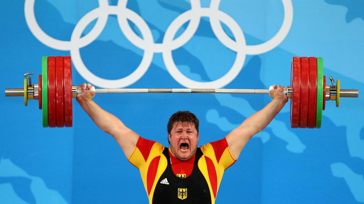 GEWICHTHEBEN: Matthias Steiner holte 2008 sensationell Gold im Superschwergewicht, seitdem gab es jedoch keine deutsche Medaille mehr für Deutschland. Die Weltspitze kommt vor allem aus Asien und Osteuropa