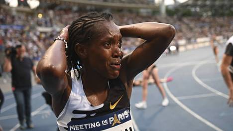 Faith Kipyegon kann ihren zweiten Weltrekord in sieben Tagen kaum fassen