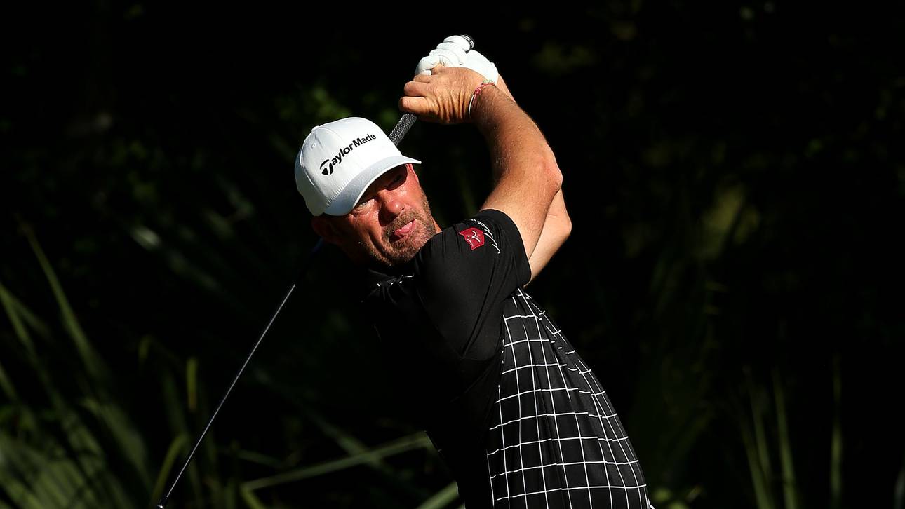 Cejka mit solidem Start in Charlotte