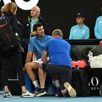 "Er ist bemerkenswert!" Melbourne-Chef verrät Djokovic-Verletzung