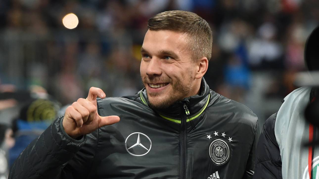 Podolski: Häme für Böhmermann