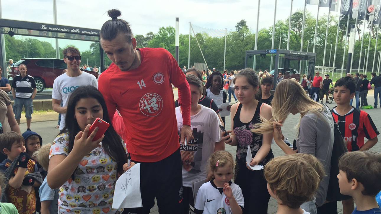 Frankfurt: Meier meldet sich zurück