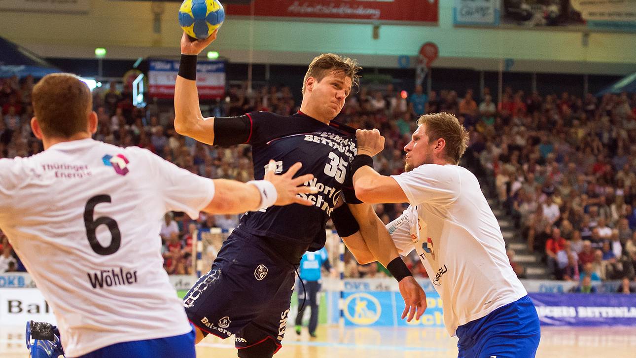 Flensburg übernimmt Tabellenspitze