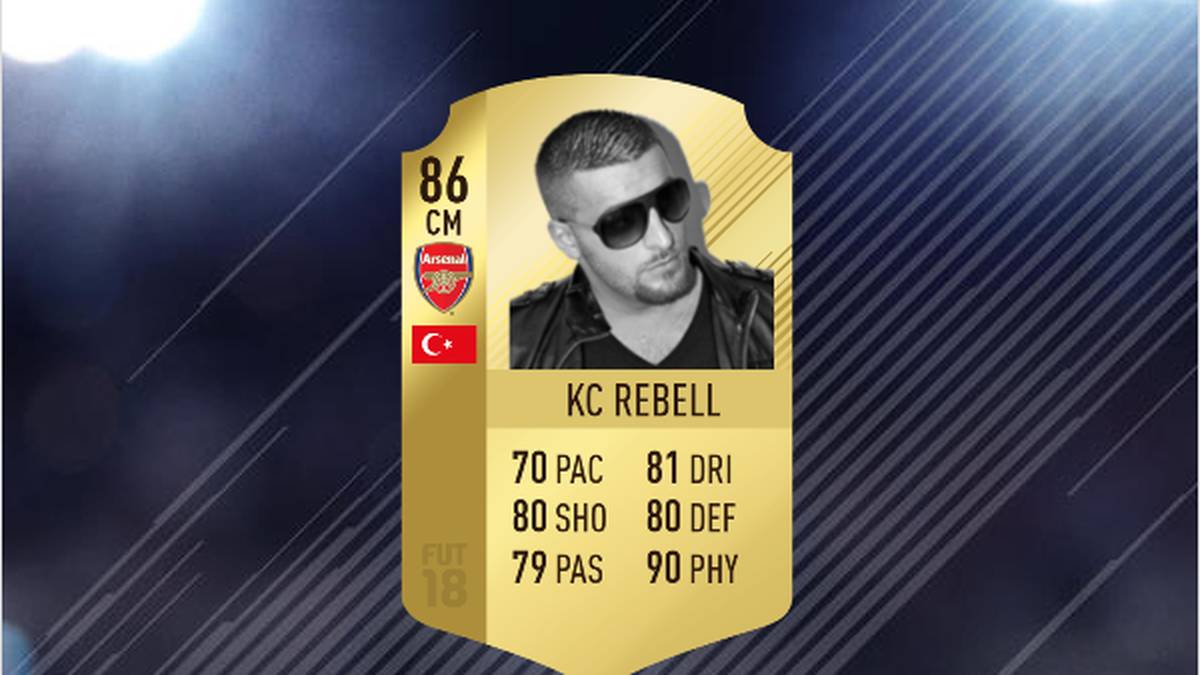 KC Rebell spielte gemeinsam mit Mesut Özil bei Rot-Weiß Essen, wo der Rapper der Kapitän der Mannschaft war. Nachdem das begnadete Talent gegenüber einem Schiedsrichter handgreiflich wurde und eine Sperre vom Verband für zwei Jahre erhielt, hing er seine Karriere an den Nagel. Özil wechselte zu Schalke, Real Madrid, wurde Weltmeister und spielt heute für Arsenal