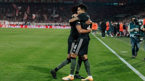 Michael Olise und Luis Diaz trumpfen beim FC Bayern ganz groß auf und erinnern damit an ein legendäres Flügelgespann.