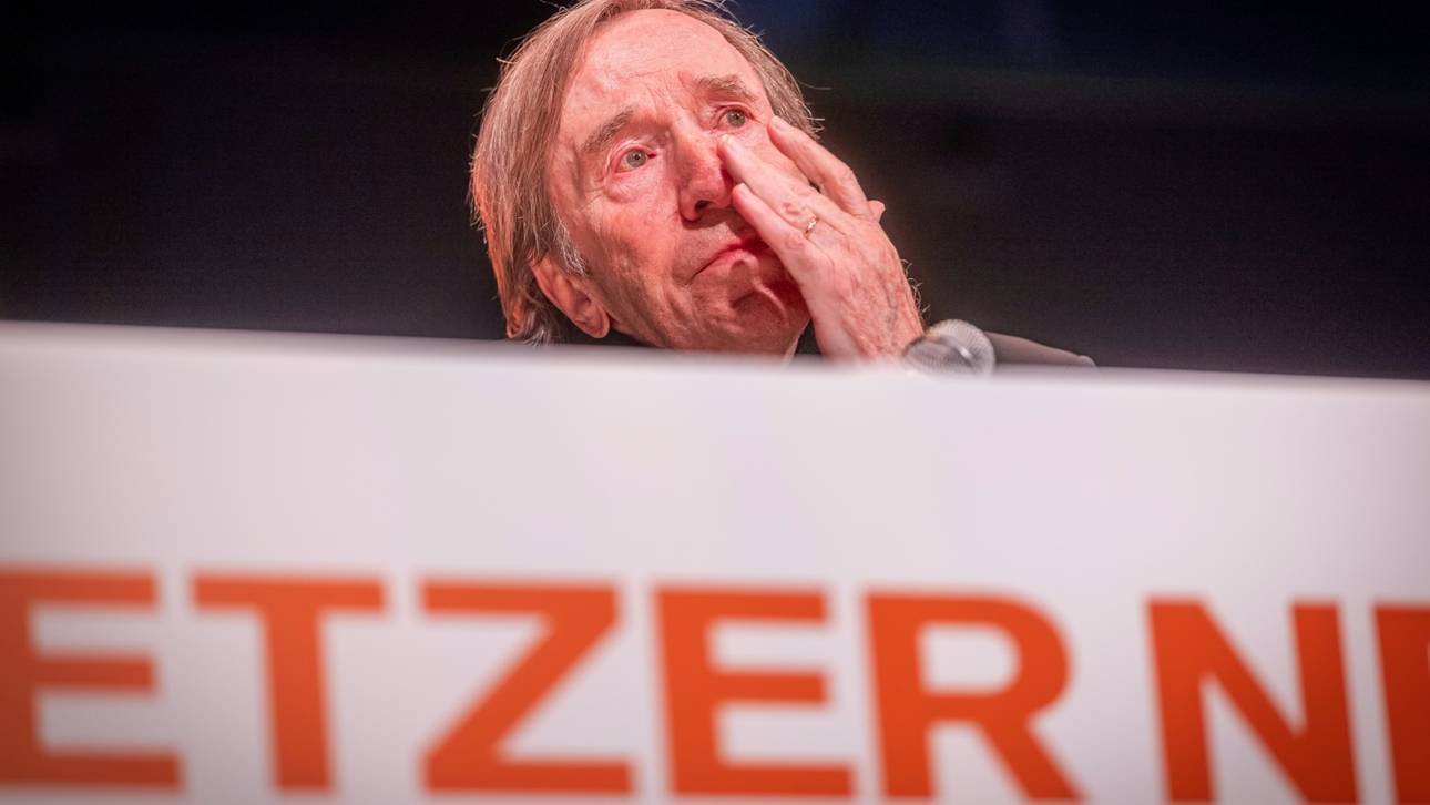 Netzer bei Ausstellung zu Tränen gerührt: „Geht tief“