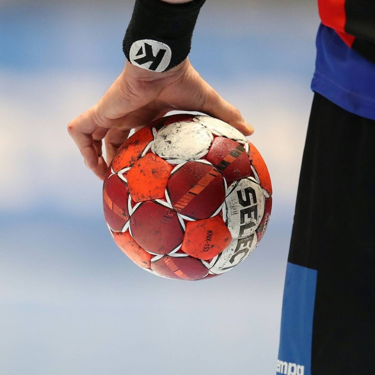 Handball-Bundesligist Rhein-Neckar Löwen hat Kreisläufer Olle Forsell Schefvert verpflichtet.