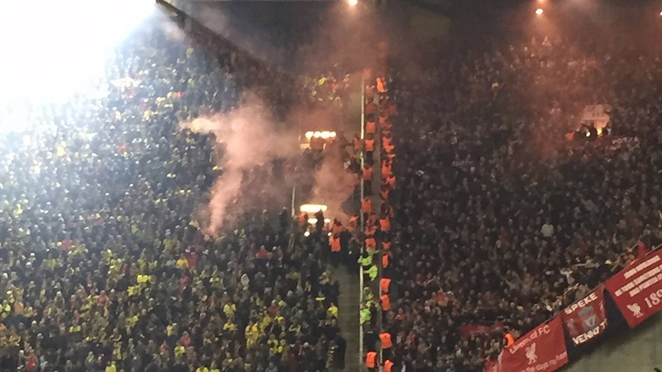 Pyrotechnik landet im BVB-Block