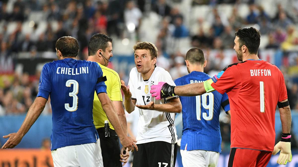 Bis zum Halbfinale war das nicht einmal ein großes Problem, seine Rolle für die Mannschaft war zu wichtig. Gegen Frankreich klappte aber leider kaum was. Kaum Ballkontakte, kaum Bindung zum Spiel. Der arme Müller. Gesamteindruck: Note 4