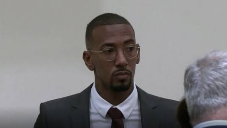 Jérôme Boateng musste sich am Donnerstag vor dem Landgericht München I wegen des Vorwurfs der Körperverletzung verantworten. Der 34-Jährige soll seine Ex-Partnerin im Jahr 2018 geschlagen haben.