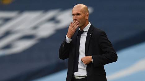 Real-Trainer Zinedine Zidane wird in der nächsten Spielzeit wohl ohne Neuzugänge auskommen müssen