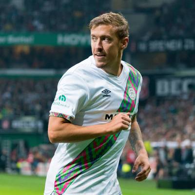 Der ehemalige deutsche Nationalspieler Max Kruse hat sich auf Instagram an seine Fans gerichtet und sich erstmals zum Wolfsburg-Aus geäußert. Dabei kündigt er eine neue „Überraschung“ an. 